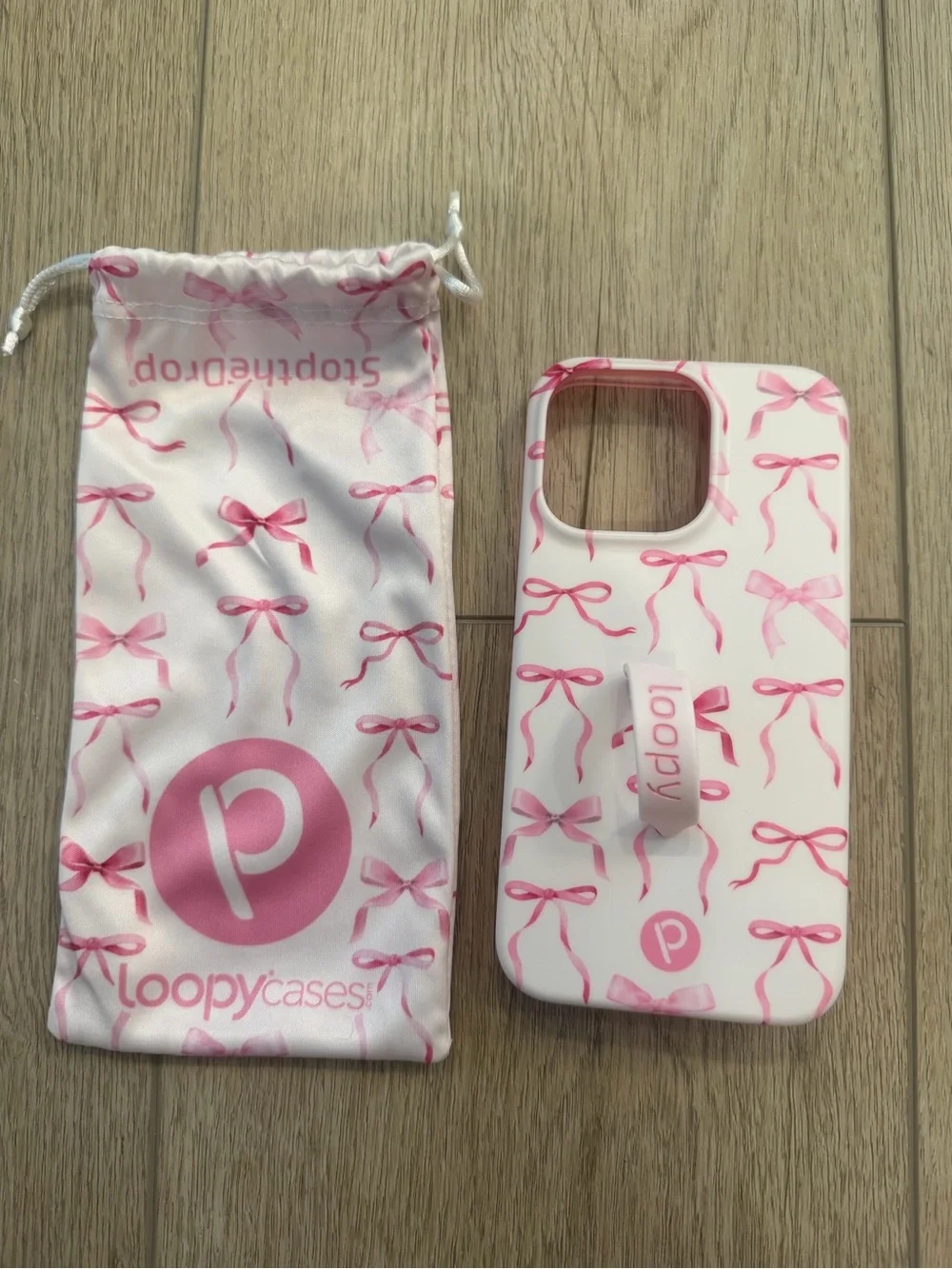 Loopy Case Pink Bows Pattern Phone Case with Matching Pouch iPhone 13 Pro